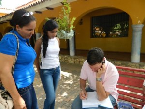 Dr Wilson Ruíz  y su libro Responsabilidades del estado y sus regímenes