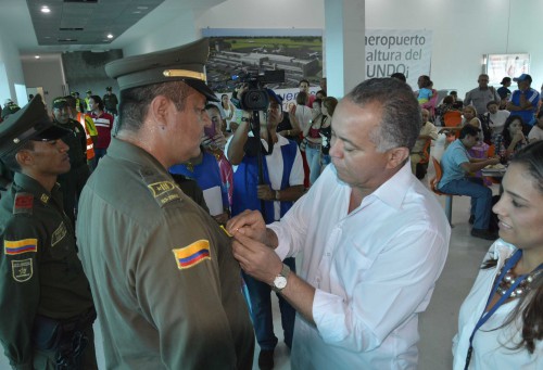 Alcalde exaltó a Policías que frustraron robo en aeropuerto de&nbsp;Valledupar