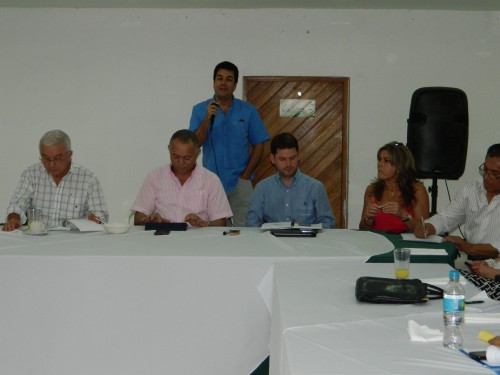 Realizarán estudio de terrenos ofrecido por alcalde para planta de secamiento y acopio de&nbsp;arroz