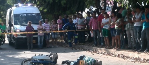 En accidente en Barrio Los Mayales, murió&nbsp;motociclista