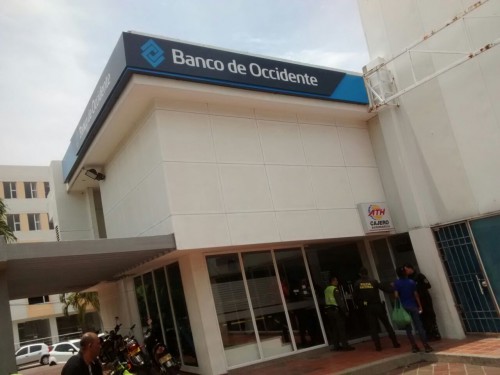 Dos delincuentes heridos tras persecución policial por atraco a entidad bancaria en&nbsp;Valledupar
