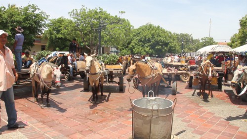 Carromuleros se toman la plaza Alfonso&nbsp;López