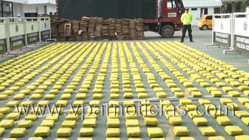 Policía incautó marihuana prensada a bordo de un&nbsp;vehículo