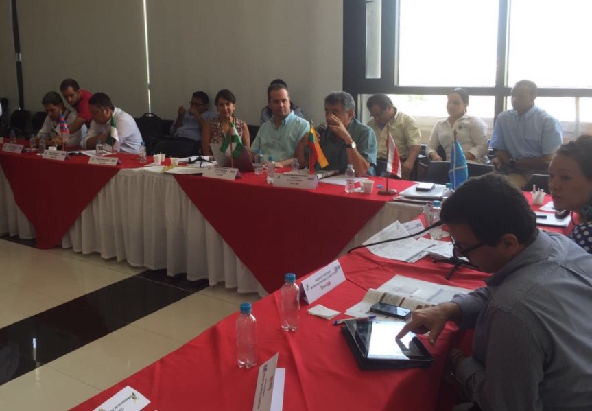 Gobierno del Cesar consiguió recursos en OCAD Regional para adquirir 17&nbsp;ambulancias