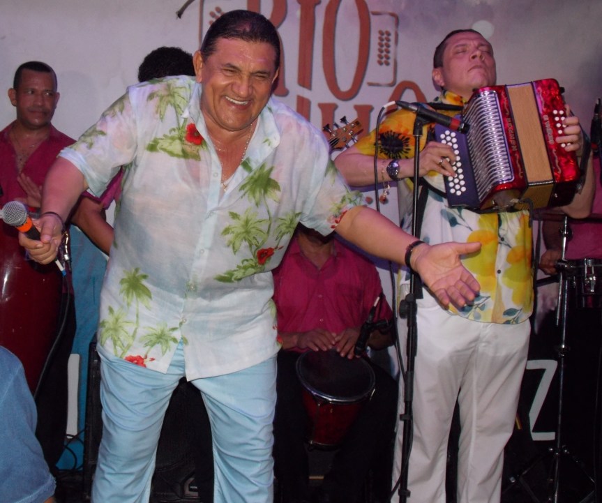 “Bajando de peso gana el folclor y el amor”: Poncho&nbsp;Zuleta