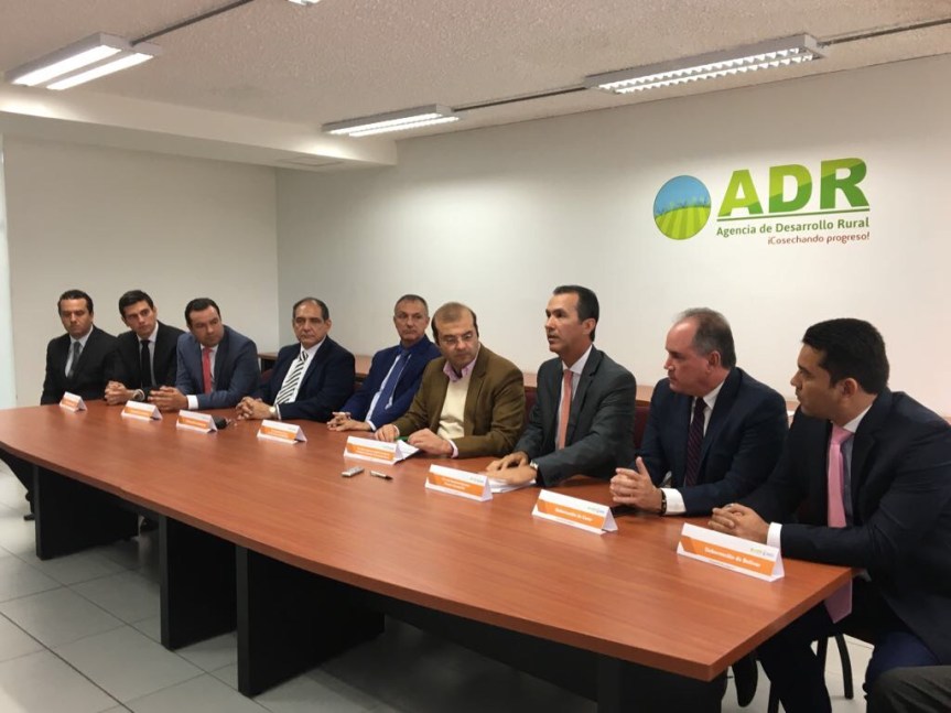 gerente general ICA y gobernador del Cesar