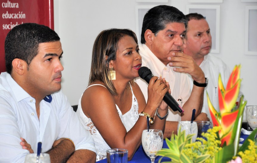 LANZAMIENTO premios sirena vallenata 2017