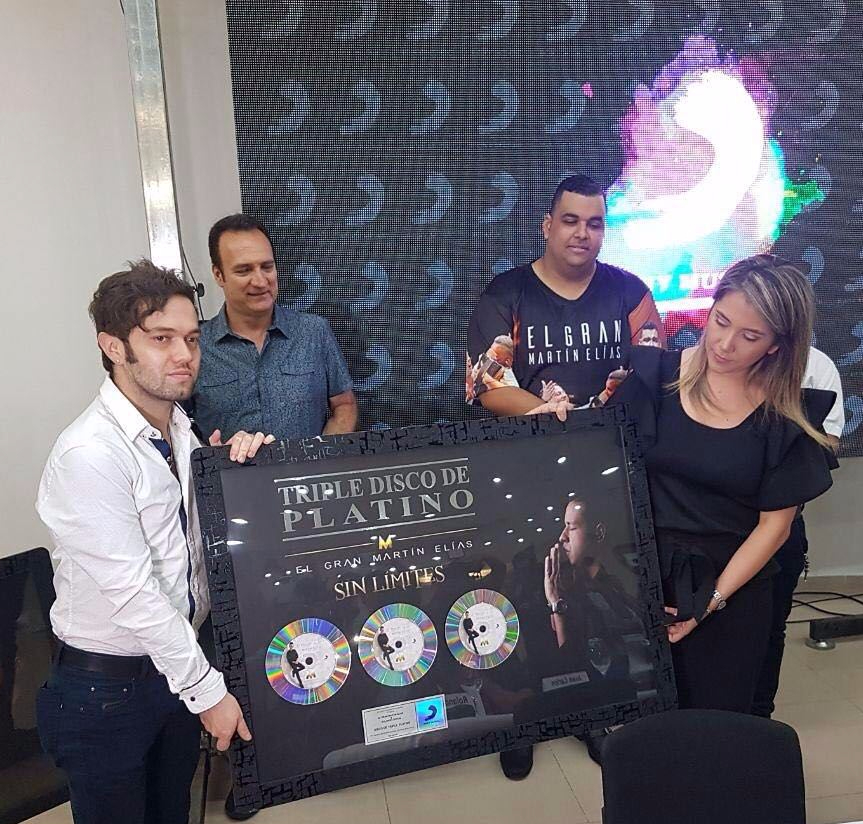 Triple disco de platino, homenaje póstumo a Martín&nbsp;Elías