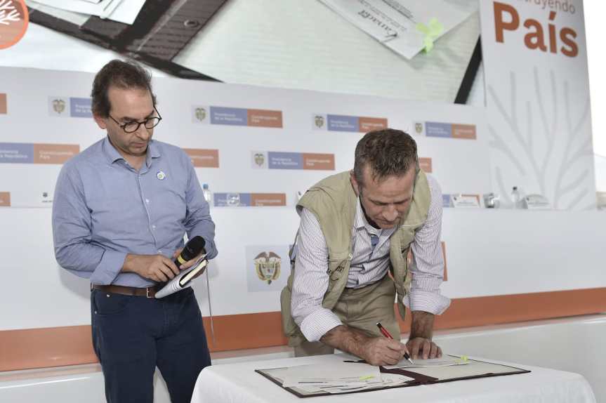 MinAgricultura y el Gobierno de Canadá firmaron proyecto para apoyar a productores y cooperativas dedicadas al cultivo de cacao 