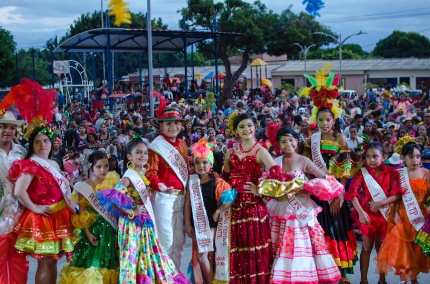 Con imposición de bandas a reinas infantiles, se abrió el Carnaval de los&nbsp;Niños