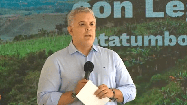 El que amenace o destruya el transporte público es un criminal y como tal se va a perseguir y a judicializar:&nbsp;Duque